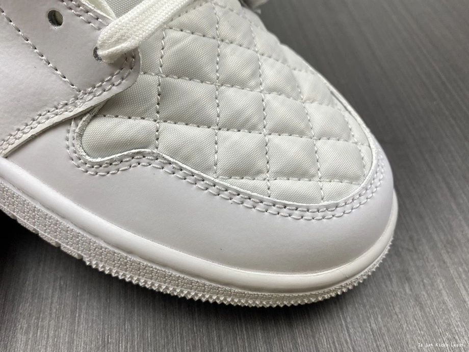 White - DB6078-100 Quilted 1 Jordan Mid (W) 0304